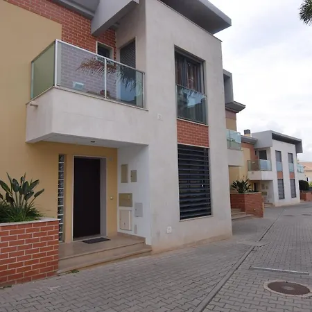 Semesterbostad Cozy With Pool And Barbecue